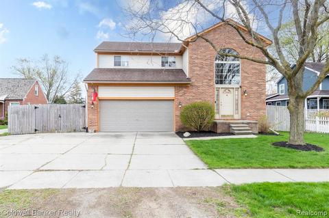 4422 Chicago Rd, Warren, MI 48092