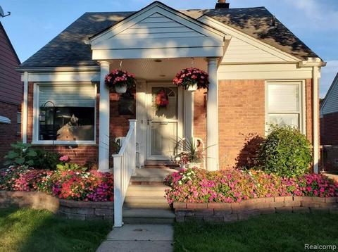 3343 Croissant St, Dearborn, MI 48124