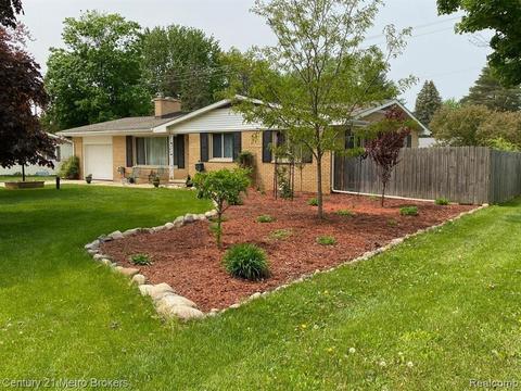 1629 Copas Rd, Owosso, MI 48867