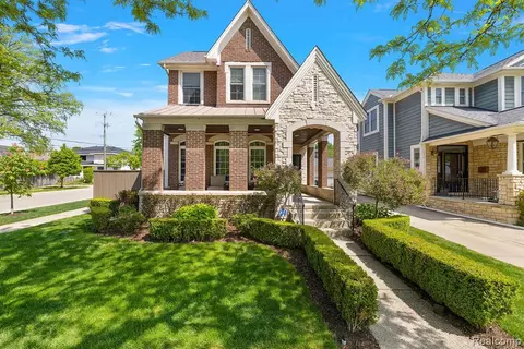 1609 Webster St, Birmingham, MI 48009