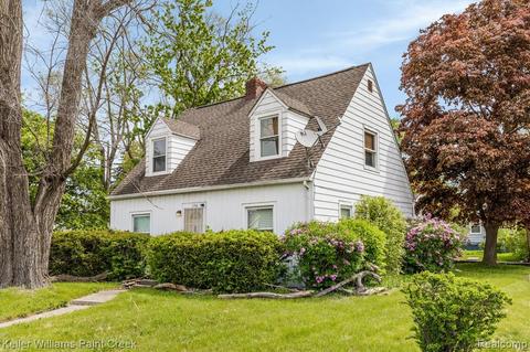 1156 Joslyn Ave, Pontiac, MI 48340