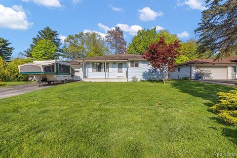 179 Ormsby, Waterford, MI 48327