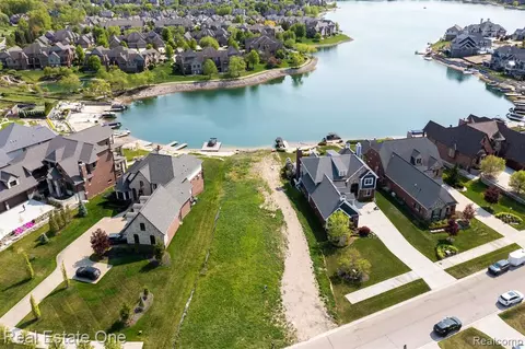 10407 Stoney Point Dr #LOT 26, South Lyon, MI 48178