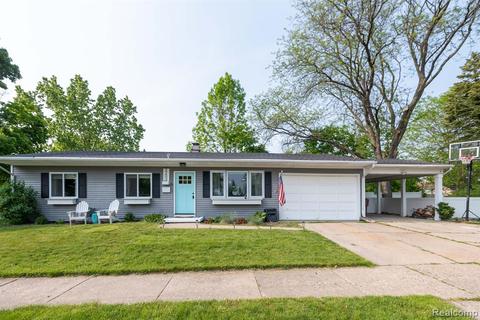 2203 Woodruff Ave, Lansing, MI 48912