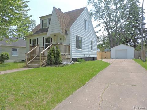 622 Burroughs Ave, Flint, MI 48507