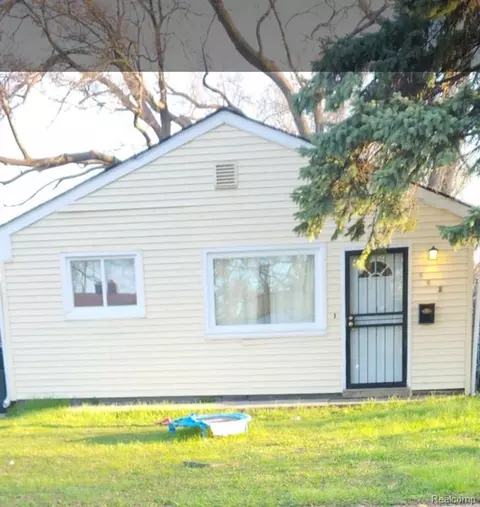 965 E Golden Gate, Highland Park, MI 48203