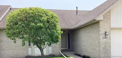 34912 Windsong Ln, Richmond, MI 48062