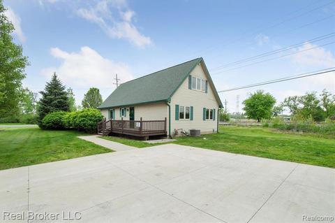 1601 Sandy Creek Rd, Monroe, MI 48162