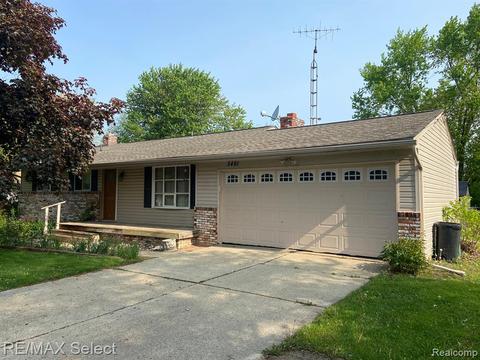 5491 Shamrock Ln, Flint, MI 48506