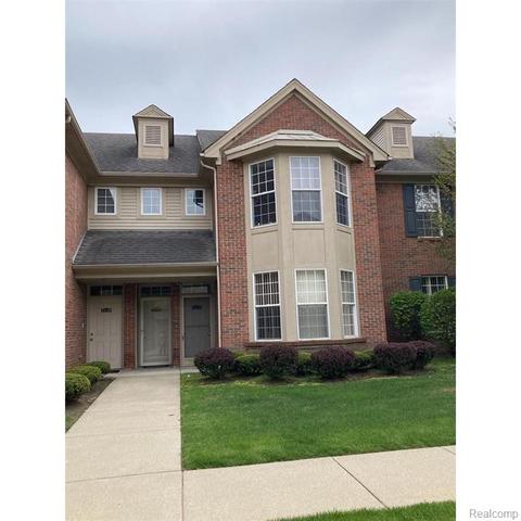 13732 Silver Birch Cir, Shelby Township, MI 48315