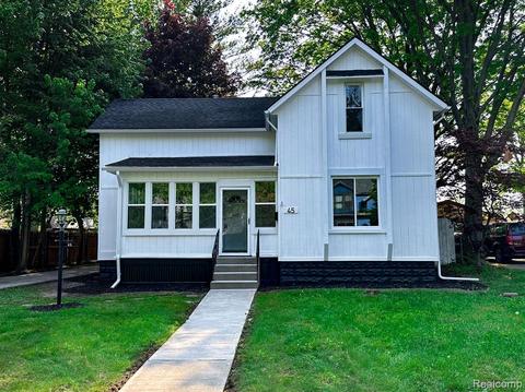 45 Miller St, Mount Clemens, MI 48043