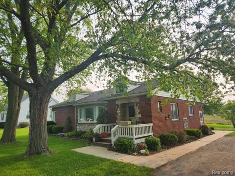 4822 Seeger St, Cass City, MI 48726
