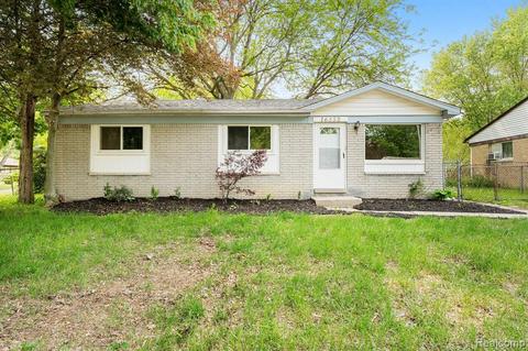 16350 Lauren St, Taylor, MI 48180