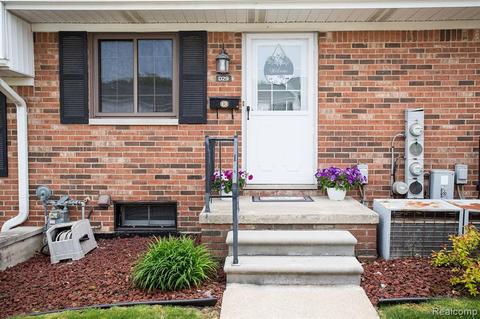 125 Cuttle Road #D 29, Marysville, MI 48040