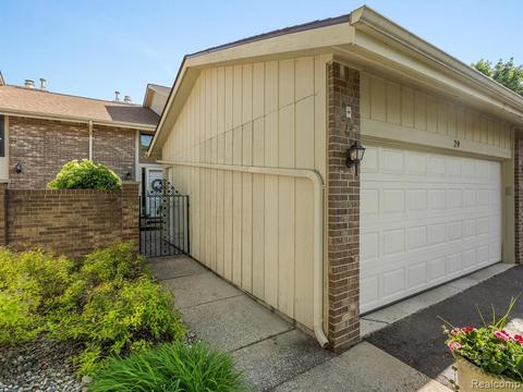 29 Kirks, Rochester Hills, MI 48309