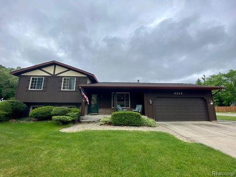 9353 Woodside Trl, Swartz Creek, MI 48473