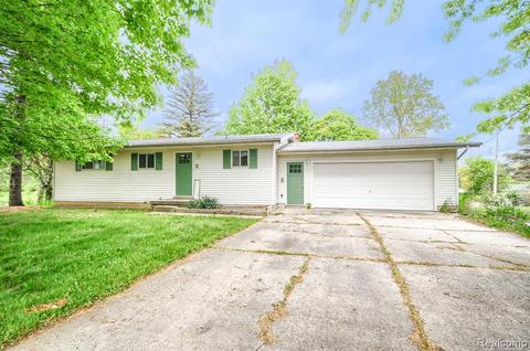 7074 Abbey Ln, Swartz Creek, MI 48473