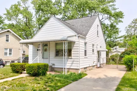 1638 W Hazelhurst St, Ferndale, MI 48220