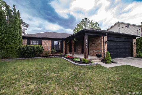 42659 Addison Ave, Canton, MI 48187