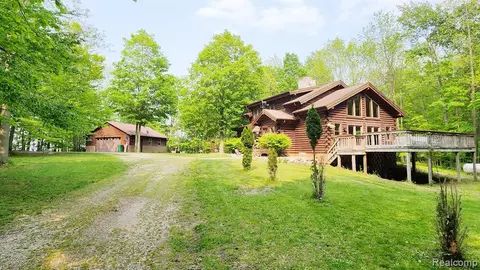 4314 Cass City Rd, Cass City, MI 48726
