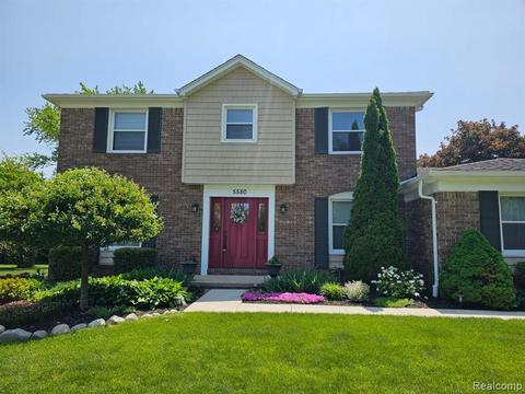 5580 Folkstone Dr, Troy, MI 48085
