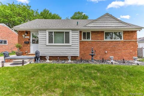 23828 Oxford St, Dearborn, MI 48124