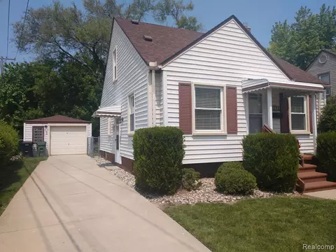 6040 Kim Ave, Allen Park, MI 48101