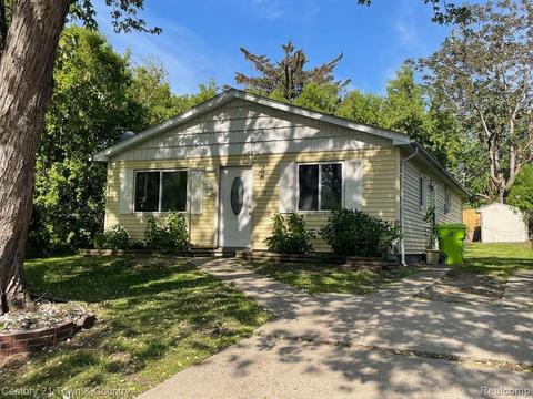 767 Monticello Ave, Pontiac, MI 48340