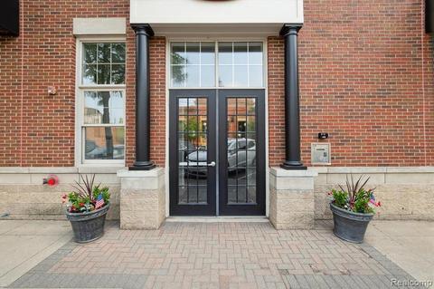 855 Penniman Ave #205, Plymouth, MI 48170
