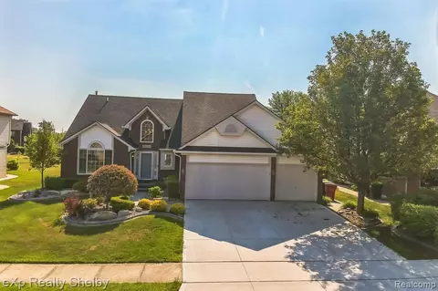 50762 Nagy, Macomb, MI 48044