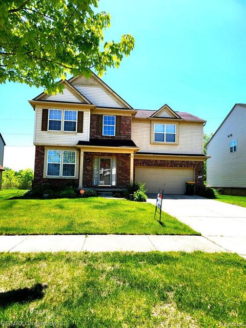 33261 Saddleback Dr, Romulus, MI 48174