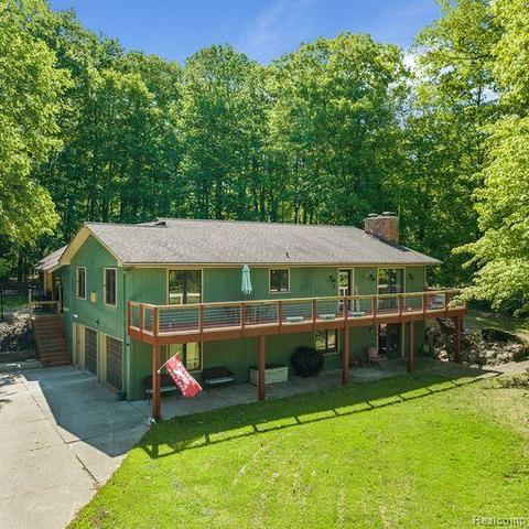 66200 Campground Rd, Washington, MI 48095
