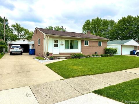 4640 Holmes Dr, Warren, MI 48092