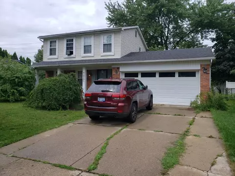 41670 Ravenwood St, Canton, MI 48187