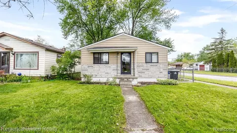 7451 Arcola St, Westland, MI 48185