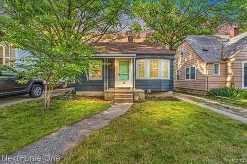 416 W Chesterfield St, Ferndale, MI 48220