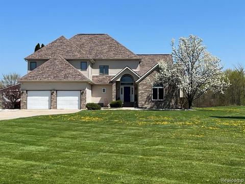 2447 Seymour Rd, Swartz Creek, MI 48473