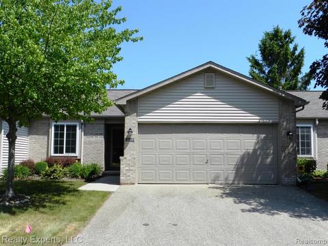 36616 Deerhurst N, Westland, MI 48185
