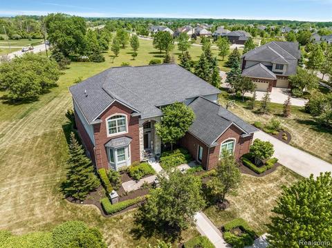 50148 Baychester Blvd, Canton, MI 48187