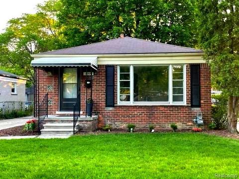 11775 W Parkway St, Redford, MI 48239