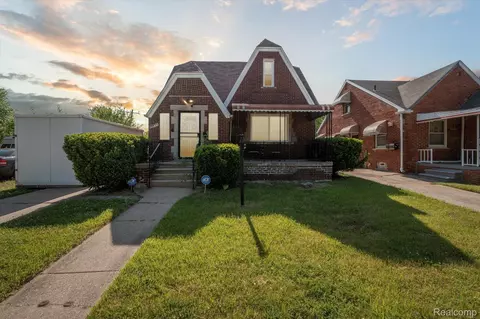 19935 Orleans St, Highland Park, MI 48203