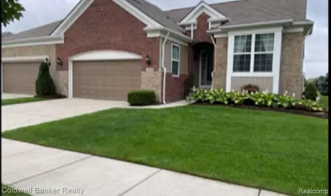 23278 Streamview St, Macomb, MI 48042