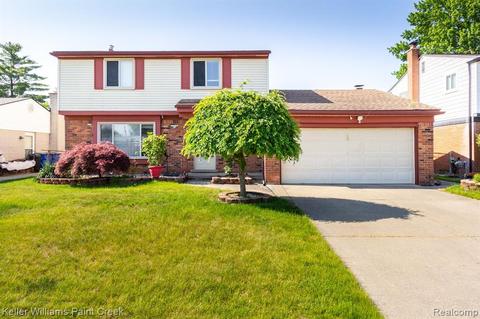4818 Stilwell Dr, Warren, MI 48092