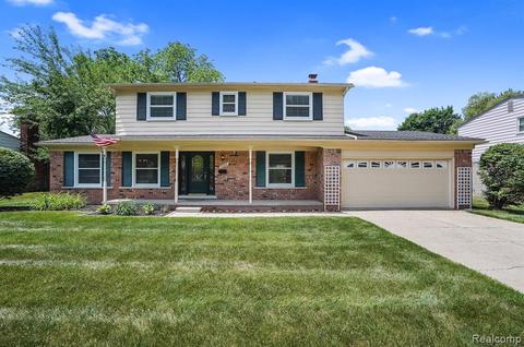 15393 Ashurst St, Livonia, MI 48154