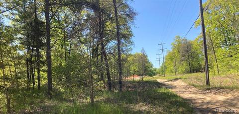 3335 Sand Rd, Port Austin, MI 48467