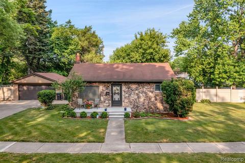 6461 Cornell St, Taylor, MI 48180