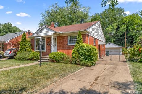 2933 Geneva St, Dearborn, MI 48124