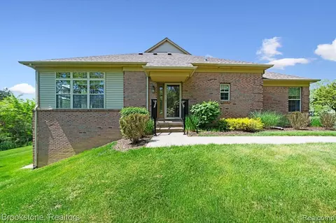 4051 Pine Ridge Dr, Dryden, MI 48428