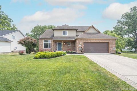7033 Amanda Dr, Van Buren, MI 48111