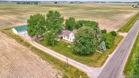 4250 S Dehmel Rd, Frankenmuth, MI 48734